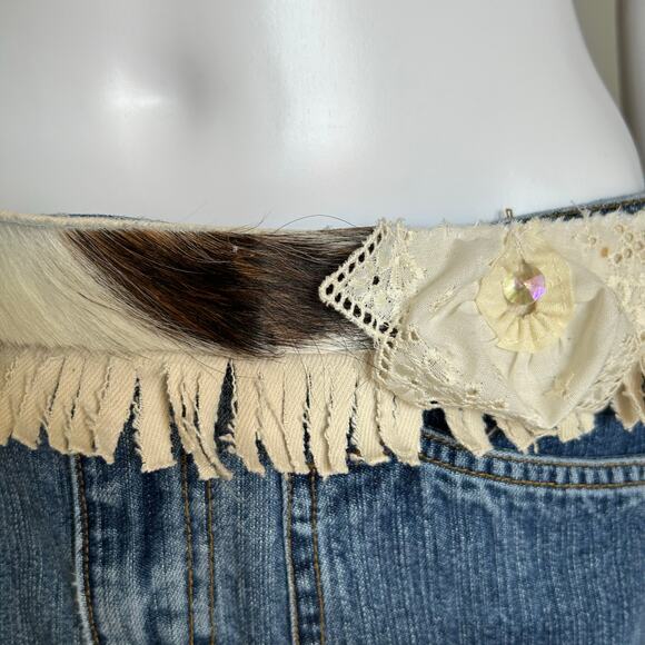 Pixie Belt Fairie Festival Cream cowhide Handmade Sash - Picture 3 of 5